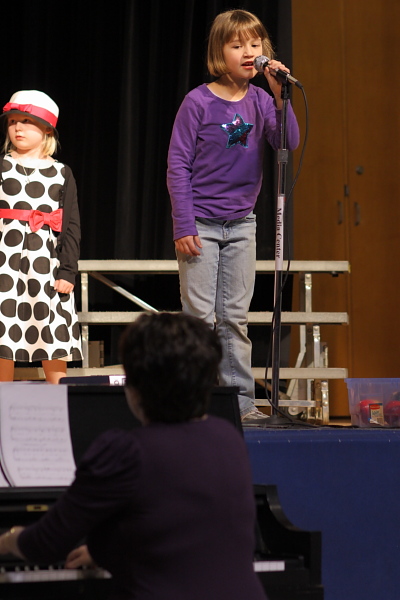 djl_20110301_7903