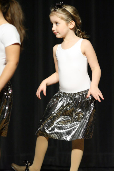 djl_20111216_8070